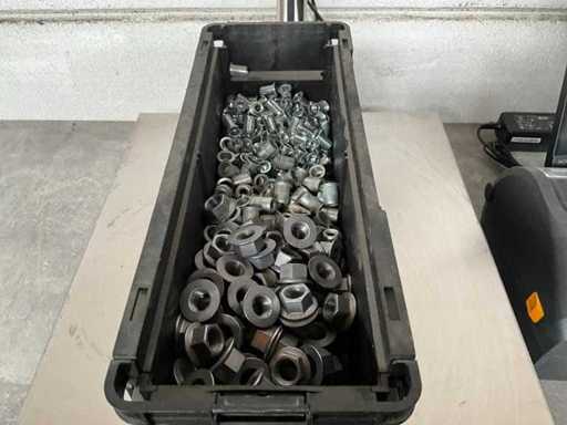 Würth 6.45 kg Assorti blindklinkmoeren in stapelbare bak