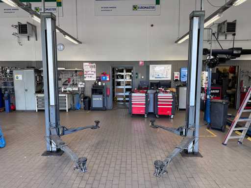 Nussbaum - 2008 - 2.30SL - 2 koloms hefbrug