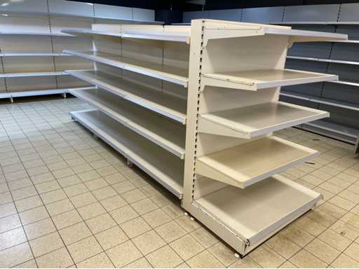 Store shelving