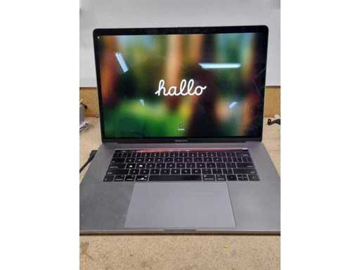 Apple MacBook Pro 15''
