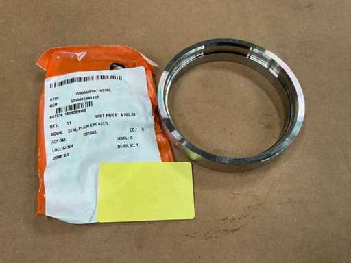 Plain encased seal (51x)