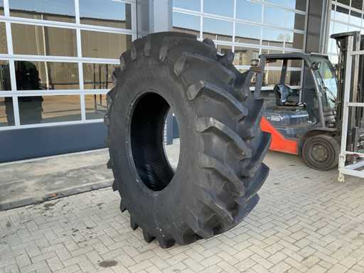 Trelleborg TM900 Tire