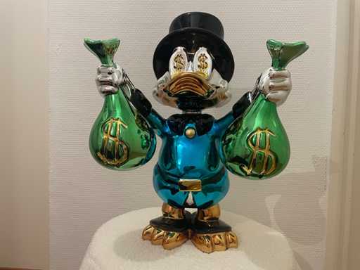 Scultura di Paperon de' Paperoni