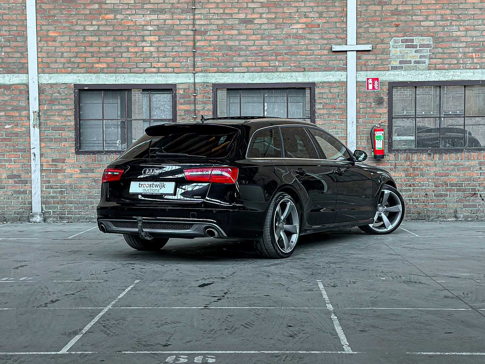 Audi A6 Avant 3.0 TDI V6 Quattro Sport Edition C7 S-Line 204pk 2014, N-433-HK