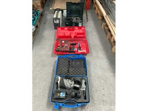 Série de machines à réparer