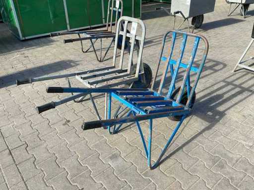 Wheelbarrow (2x)