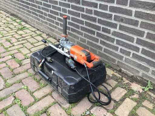 Husqvarna DM 220 Diamentowa wiertarka do betonu