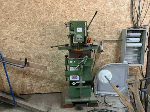 1988 Framar MC 50 Verticale kettingfreesmachine