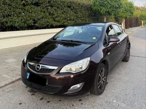 2012 Opel Astra 1.3 Diesel Ecoflex Voiture