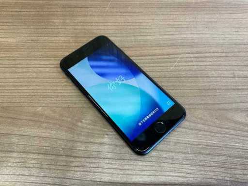 Apple iPhone SE