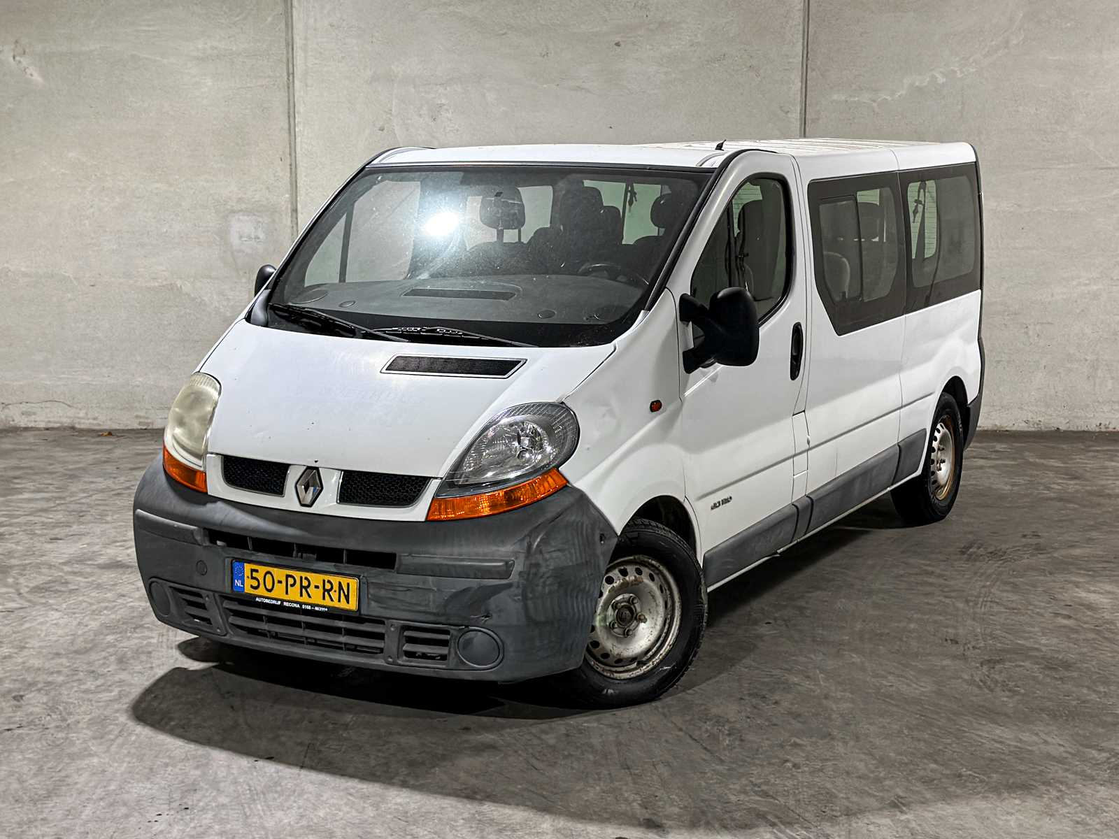 Renault Trafic Combi 2.5 dCi L2H1 9-Persoons 135pk 2004 (Origineel-NL), 50-PR-RN