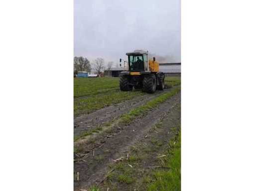 WhatsApp%2520Video%25202026-04-13%2520at%252020.53.11.mp4