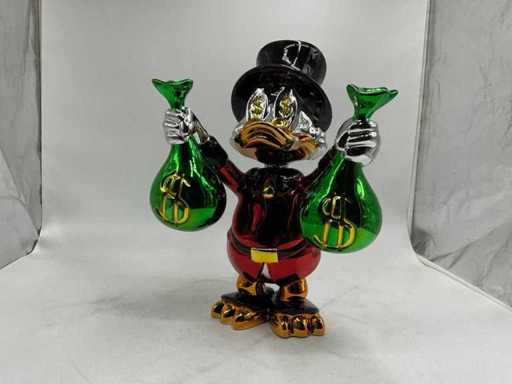 Scrooge McDuck sculpture