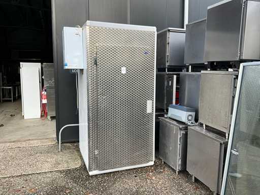 Carrier Cold Room Ready to Plug
