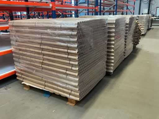Pallet kartonnen kokers (3x)