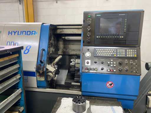 HYUNDAI HIT-8 Horizontale CNC-Drehmaschine