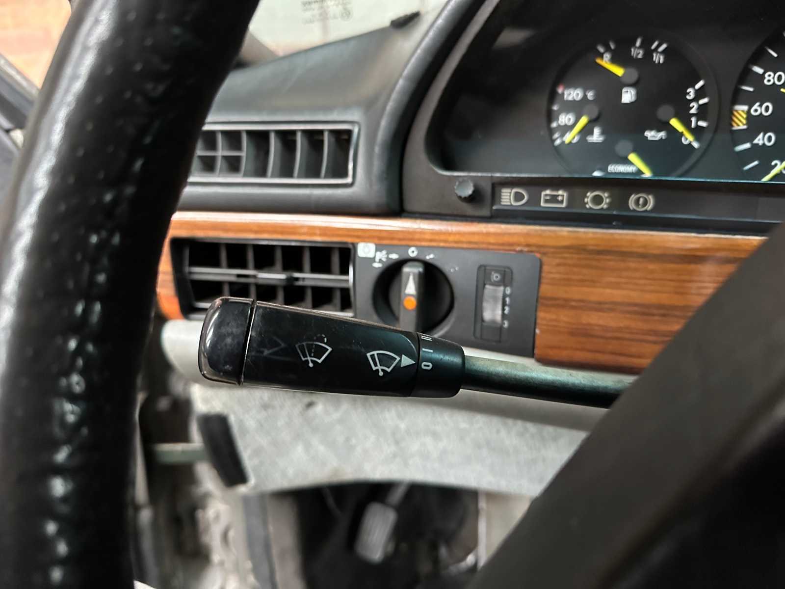 Mercedes-Benz S380 3.8 V8 204pk 1982 S-Klasse