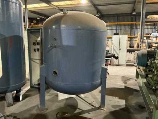 Réservoir de stockage vertical (3300 litres)