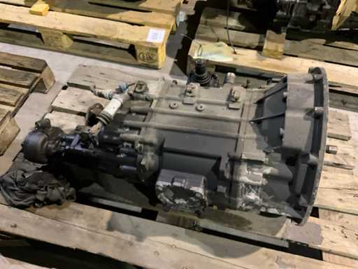 MAN versnellingsbak D002