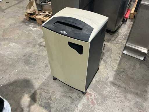 Fellowes - C-320 - Schredderer