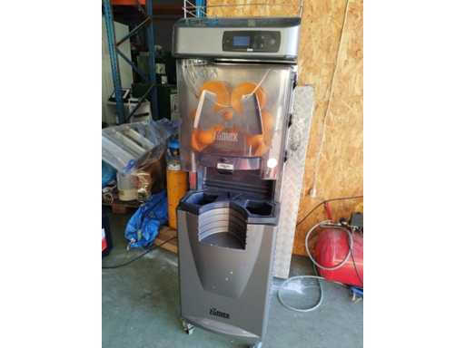 ZUMEX - Versatile Pro - Automatic Citrus Press