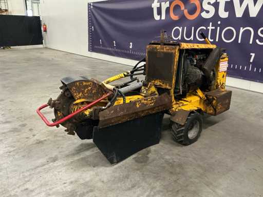 Râșniță de cioturi Vermeer SC410