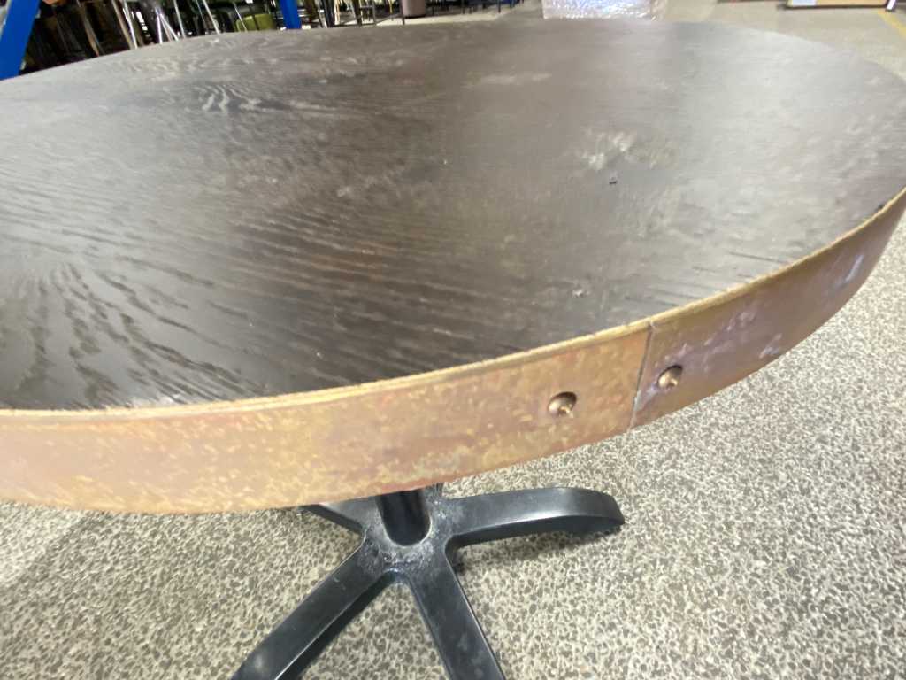 Satelita - w kształcie stożka z mosiężną krawędzią - Blat stołu