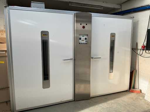 Emka - 2021 Professional incubator for chickens 38.400pcs or pheasants 55.296pcs