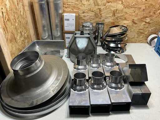 Partia materiałów dachowych z cynku, stali nierdzewnej i aluminium (38x)