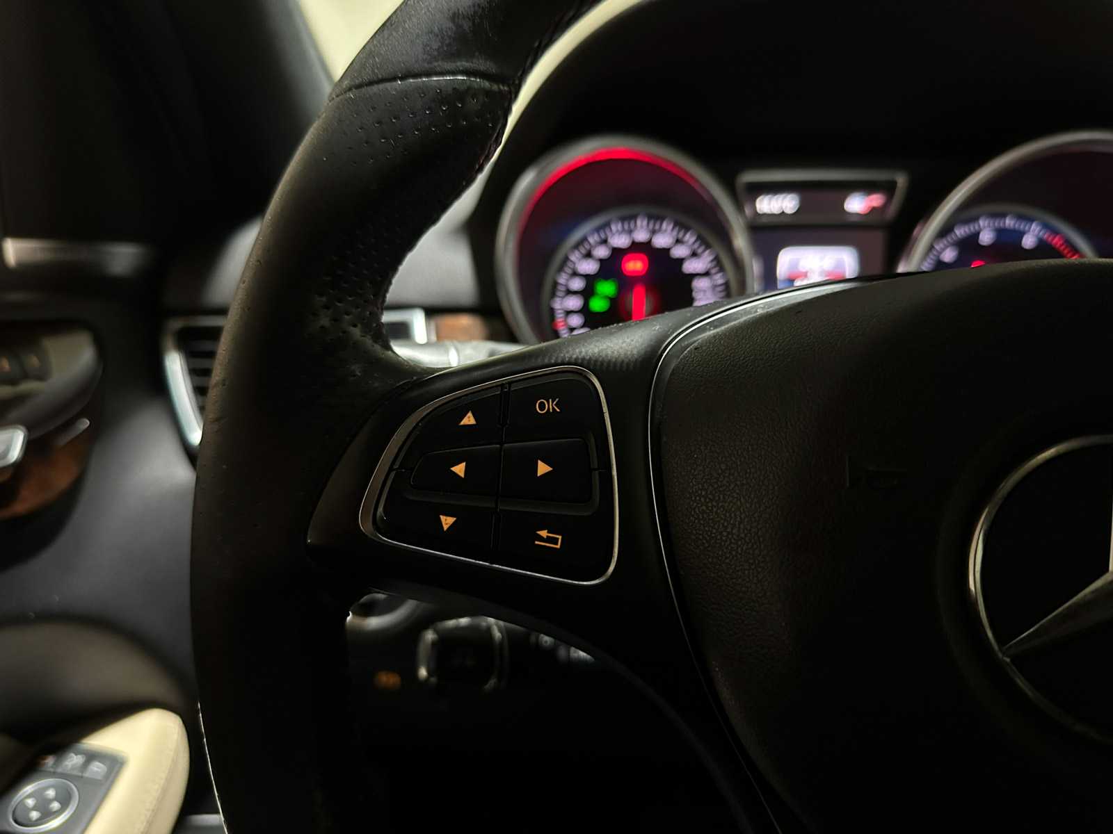 Mercedes-Benz GLE500e 3.0 V6 4Matic 333pk 2015 GLE-Klasse (Origineel-NL), HV-006-D