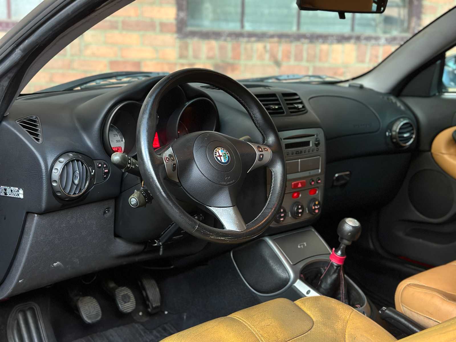 Alfa Romeo GT 3.2 V6 240pk 2004 -Youngtimer-