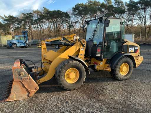 2011 Caterpillar 906H Shovel