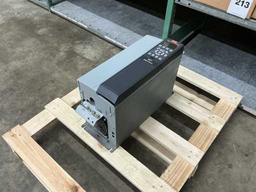 DANFOSS VLT AQUA Drive FC202 15kW 131U0877 Frequency Converter