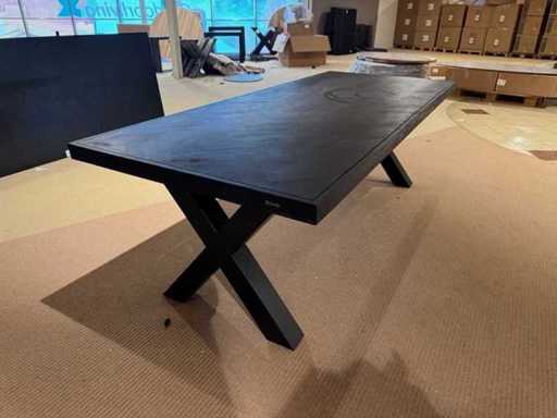 Bruuts - Herringbone - Eettafel