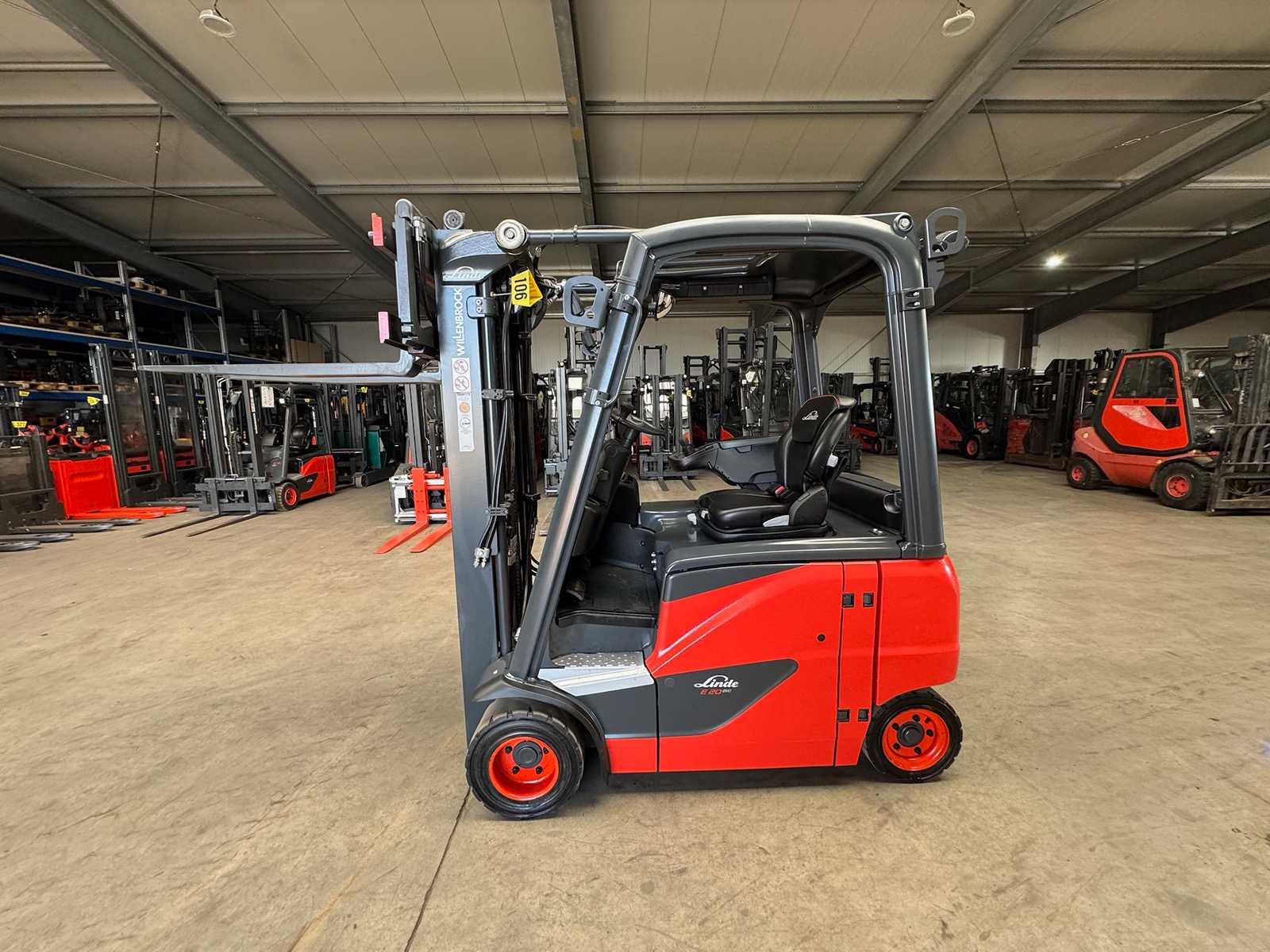 2021 Battery 49/2025 Linde E20PH-02 EVO 2.000kg Triplex 462cm 4th Valve Electric Forklift Forklift 2.569 Hours