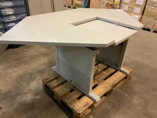 Biurko Leuwico RCAK-M