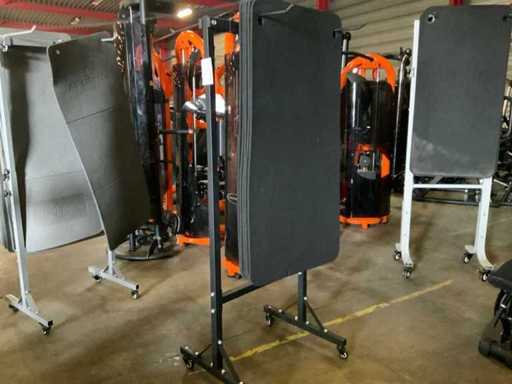 unknown mats with rack 5 pieces Power station