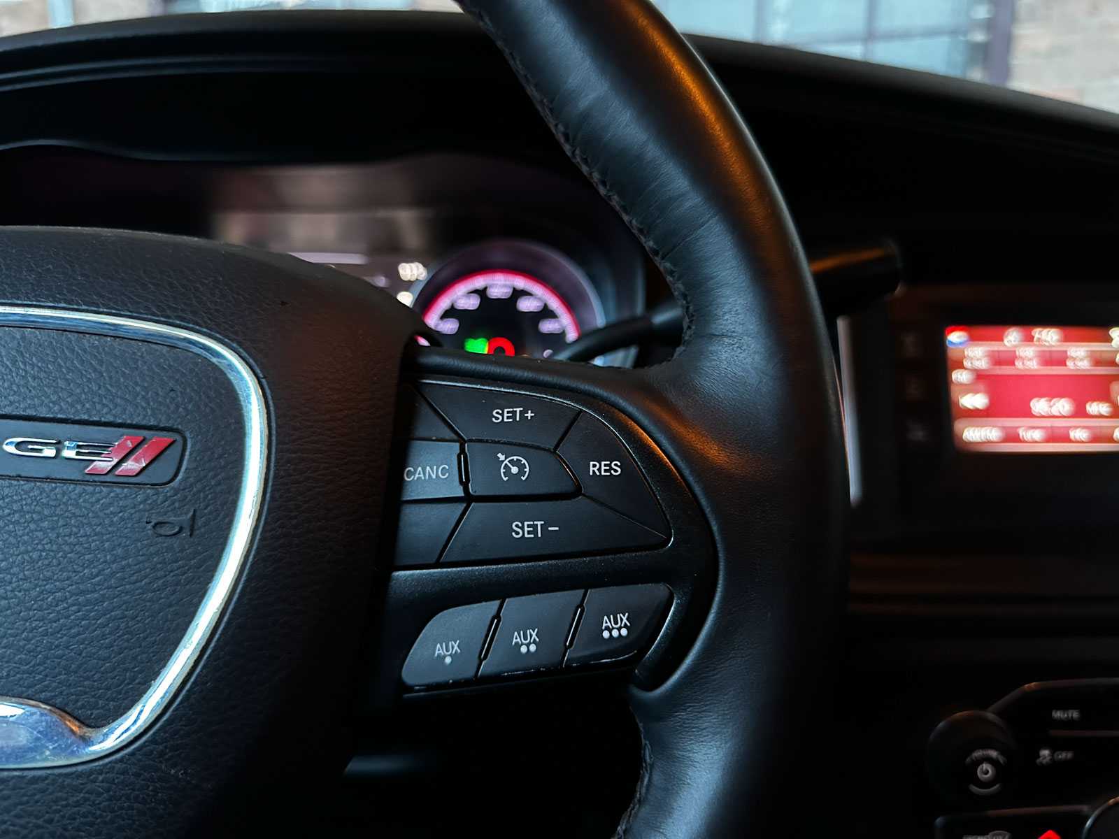 Dodge Charger Police HEMI 5.7 V8 375pk 2015