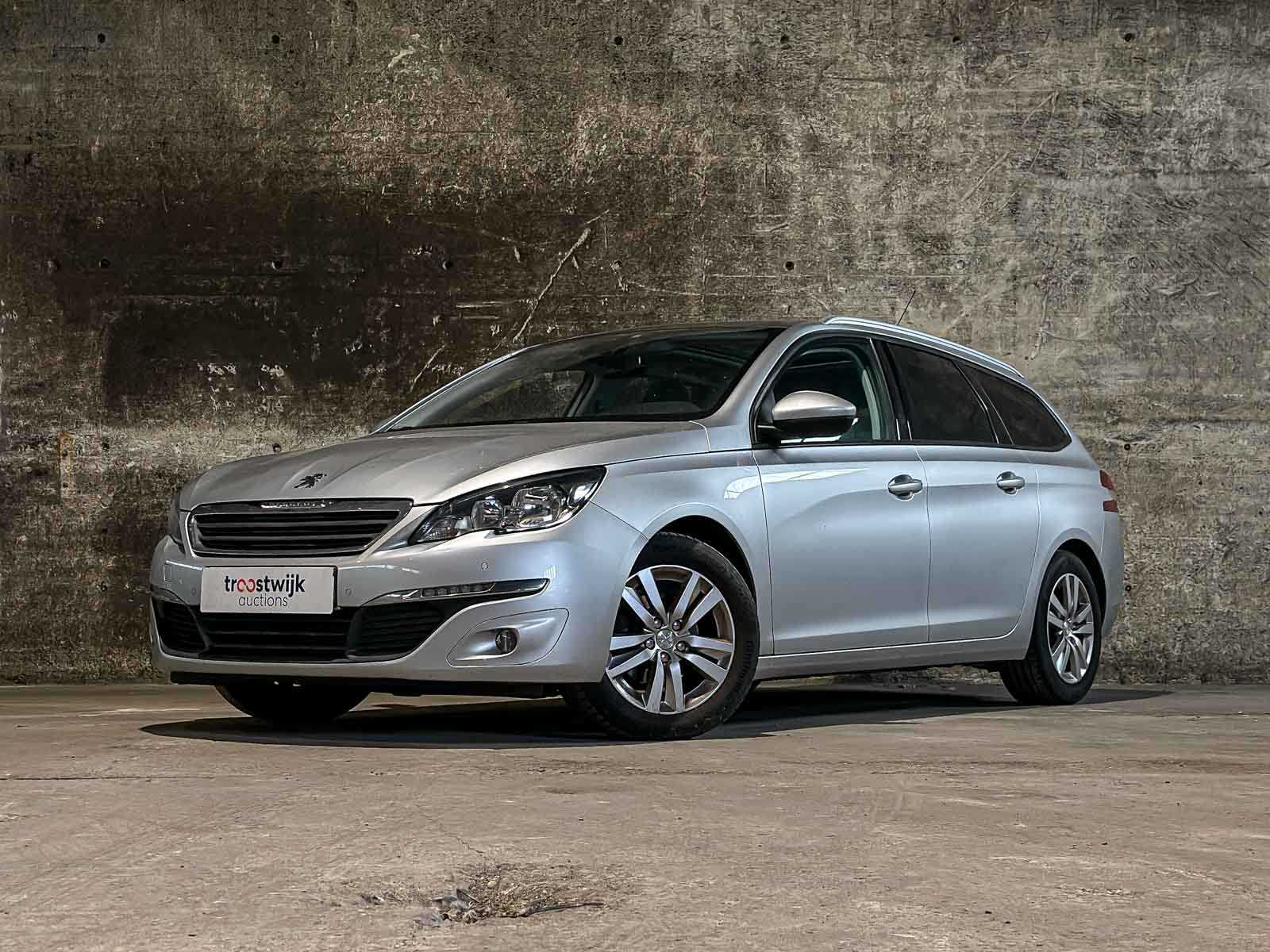 Peugeot 308 SW 1.2 PureTech Blue Lease Executive 110pk 2016 (Origineel-NL), JT-458-P