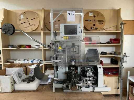 Komax BT 722 Halfautomatische tafelkrimpmachine