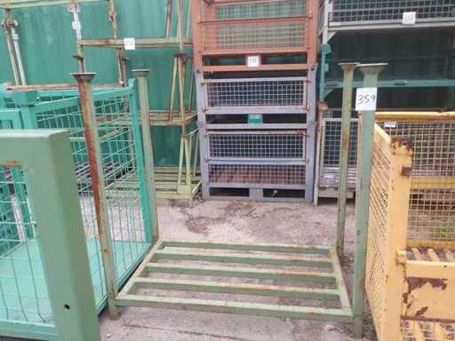 Stapelbaar metalen pallet