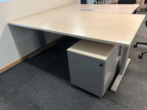 Pami - Bureau met ladenblok