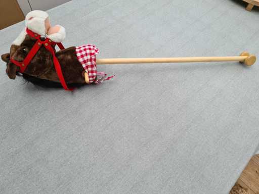 Die Spiegelburg - Stokpaard Frieda