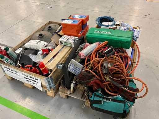 Batch of workshop inventory & tools