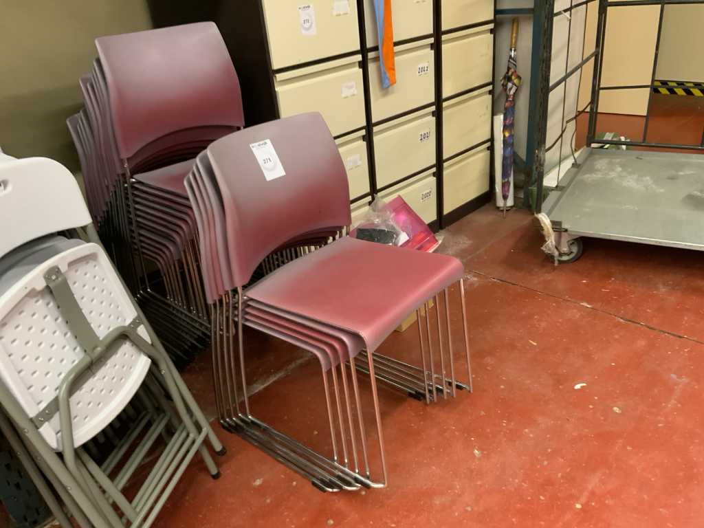 Chairs (18x)
