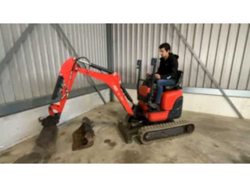 dd67f373-ca4a-46f2-be23-fb2a34b8b0c2.mp4