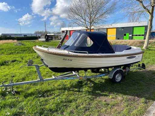 Crescent Allure 17 Sloep 8 pk Yamaha met Pega trailer