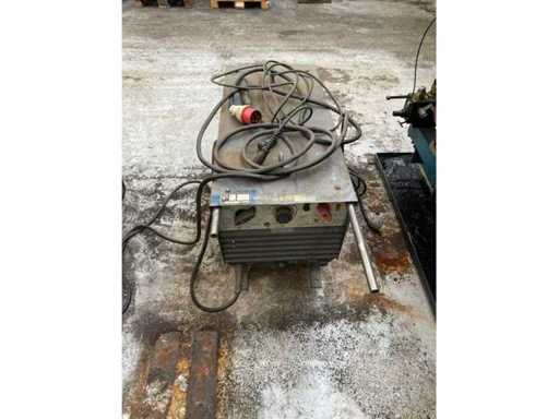 Saldatrici Messer Griesheim G-400 del 1986