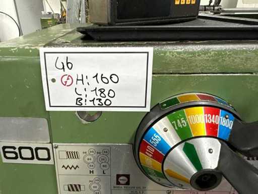 Colchester Werkzeugdrehmaschine Student 1800