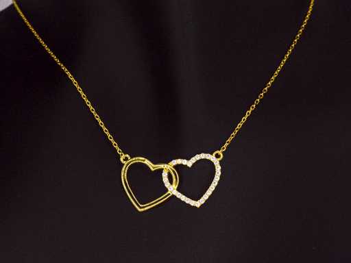 Necklace with hearts and brilliants
